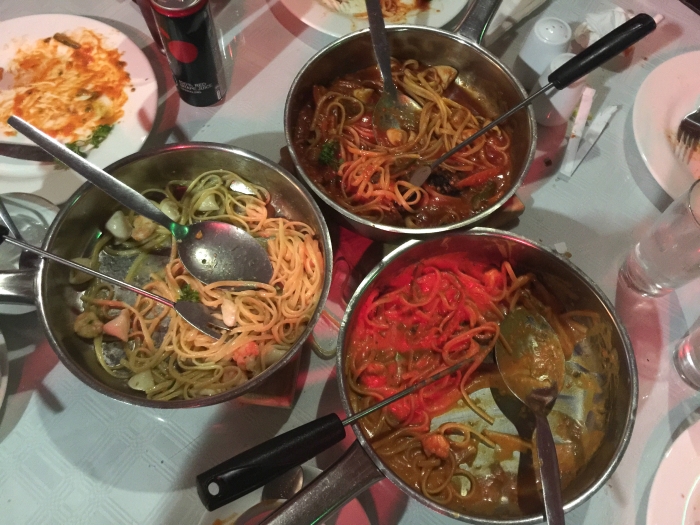 <살다보면>